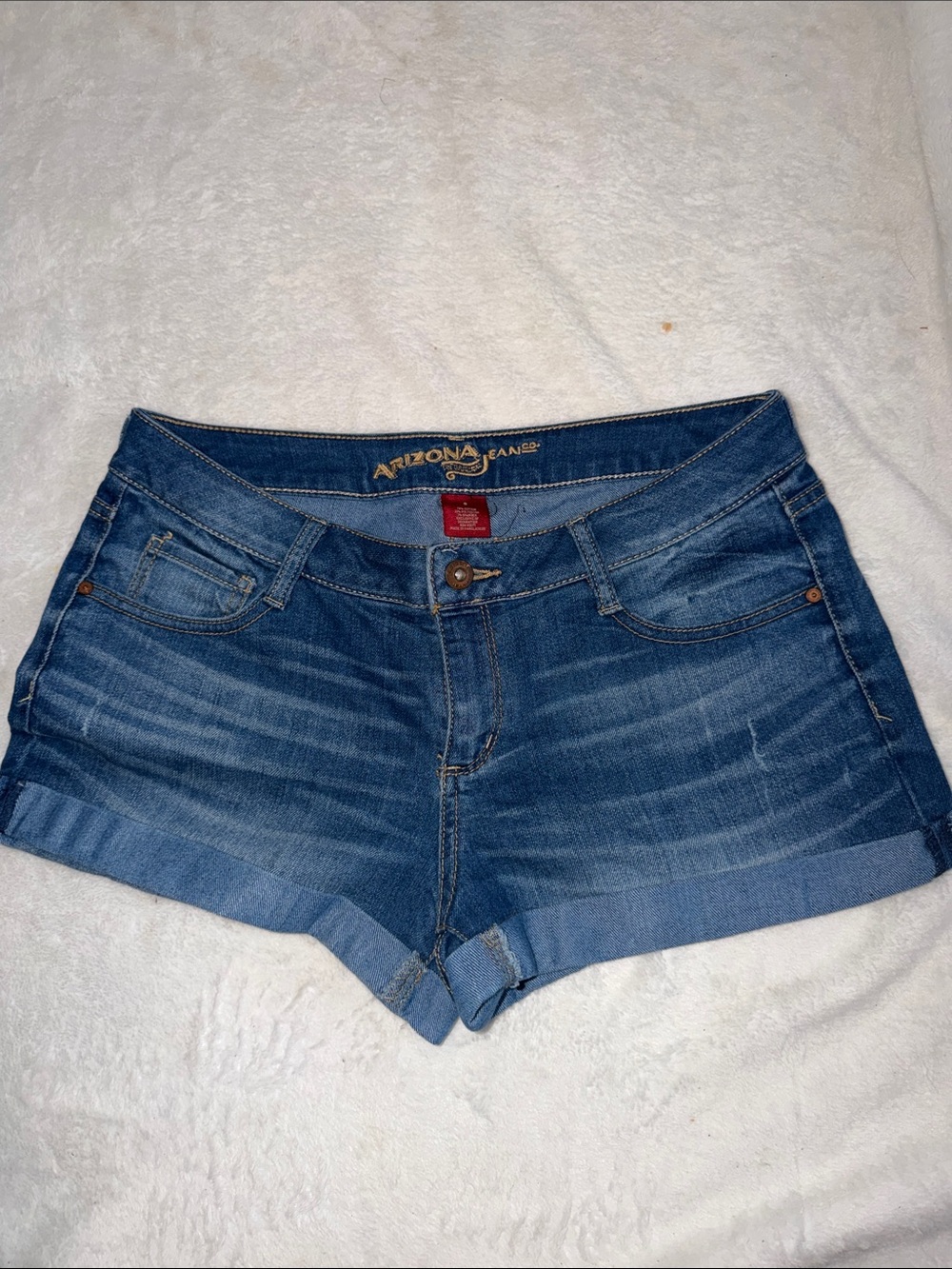 Arizona Jean Company Y2K Blue Cuffed Women's Denim Shorts